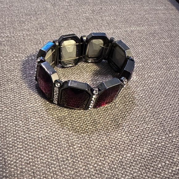 Elegant Ruby Red Gemstone Bracelet - Picture 3 of 3